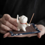 Buddha Stones Mini Lucky Cat Kitten Tea Pet Ceramic Home Desk Figurine Decoration With Bamboo Mat Decorations BS 3
