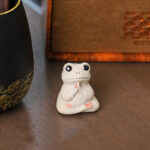 Buddha Stones Mini Small Praying Frog Ceramic Wealth Prosperity Home Tea Pet Figurine Decoration Decorations BS Praying Little Frog 4*3.5*4.8cm