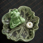 Buddha Stones Leaf Meditation Frog Pattern Healing Ceramic Incense Burner Decoration Incense Burner BS 2