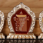 Buddha Stones Tibetan Om Mani Padme Hum Peace Phone Ring Bracket Universal Phone Holder Decorations Decorations BS Red Gathering Ten Powerful Elements