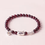 1760611376_726aaf10-3e9e-404d-99c0-32826b7a2b81 Buddha Stones 999 Sterling Silver Natural Cute Cat Head Garnet Protection Bead Bracelet - 6mm Garnet(Wrist Circumference:13-15cm) - image 13